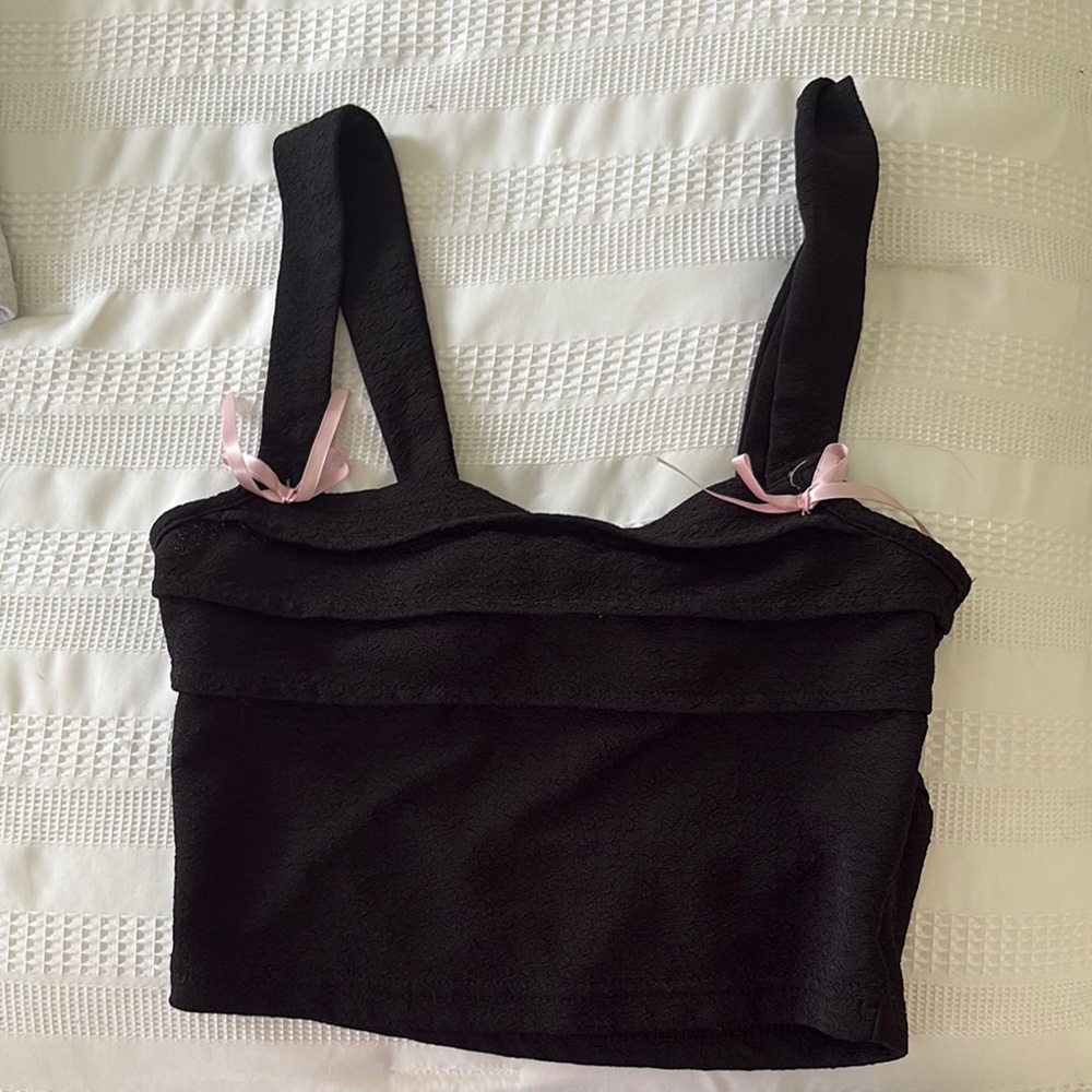 SHEIN Black Tank Top with Pink Accents